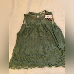 Chance or Fate women’s 3x hedge green pullover dressy sleeveless top.  NWT